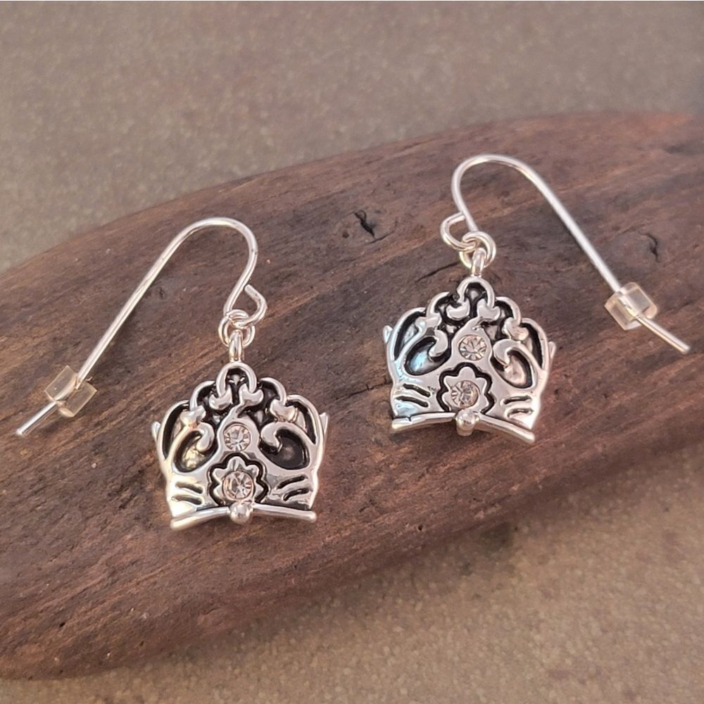 NEW Silver Vine Crown Drop Earrings